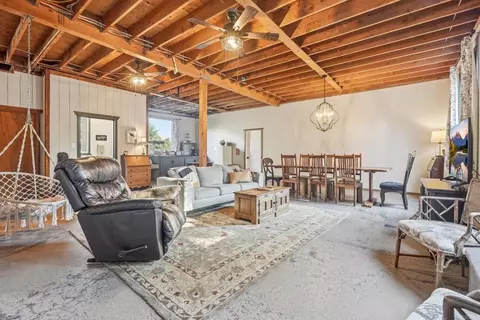 Living - 16960 Whirlwind Ln, Ramona, CA 92065 photo 6 of 8