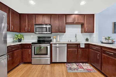 Kitchen - 4233 Los Padres Dr, Fallbrook, CA 92028 photo 2 of 5