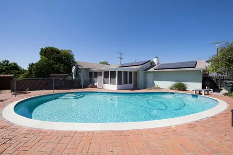 Exterior - 1649 Hilcorte Dr, Escondido, CA 92026 photo 4 of 7