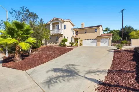 Exterior - 399 Amparo Dr, Escondido, CA 92025 photo 2 of 7