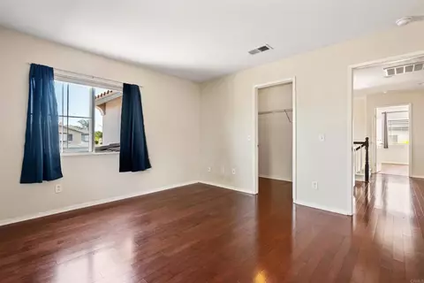 Bedroom - 5276 Willow Walk, Oceanside, CA 92057 photo 3 of 4