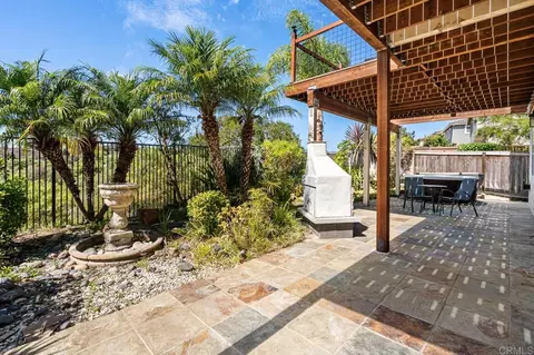 Exterior - 5276 Willow Walk, Oceanside, CA 92057 photo 7 of 9