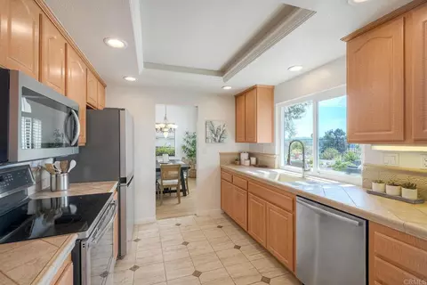 3363 Putting Green Ct, Oceanside, CA 92056 photo 13