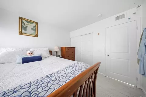 Bedroom - 341 N Melrose Dr, Vista, CA 92083 photo 6 of 6