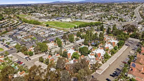 View/Area - 341 N Melrose Dr, Vista, CA 92083 photo 3 of 3