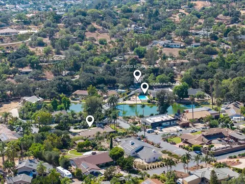 View/Area - 2125 Walnut Ln, Vista, CA 92084 photo 5 of 10