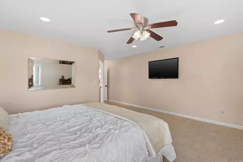 Other - 2125 Walnut Ln, Vista, CA 92084 photo 3 of 12