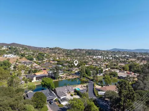 View/Area - 2125 Walnut Ln, Vista, CA 92084 photo 9 of 10