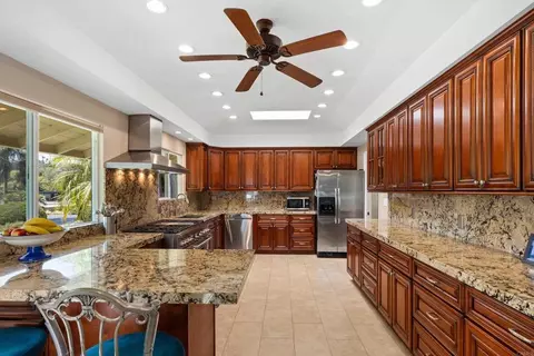 Kitchen - 2125 Walnut Ln, Vista, CA 92084 photo 2 of 3
