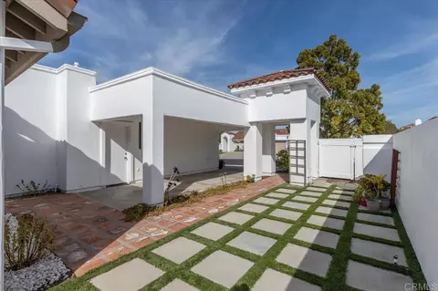 Exterior - 4925 Icaria Way, Oceanside, CA 92056 photo 4 of 8