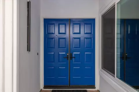 Entry Way - 4925 Icaria Way, Oceanside, CA 92056 photo 1 of 4