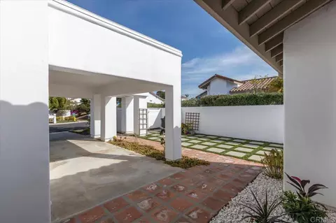 Exterior - 4925 Icaria Way, Oceanside, CA 92056 photo 5 of 8