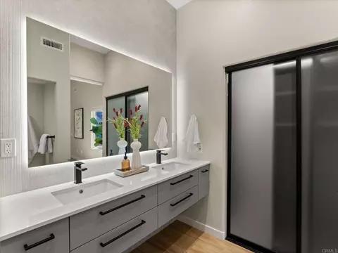 Bath - 4925 Icaria Way, Oceanside, CA 92056 photo 1 of 5