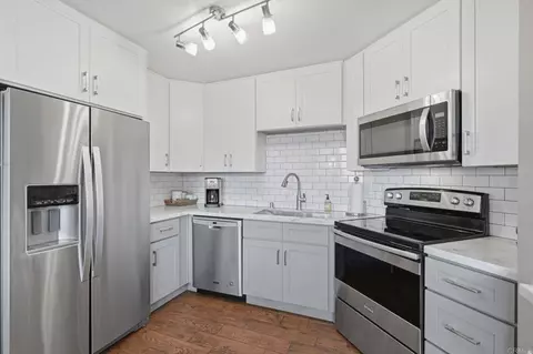 Kitchen - 3475 Paseo De Brisas #37, Oceanside, CA 92056 photo 1 of 3