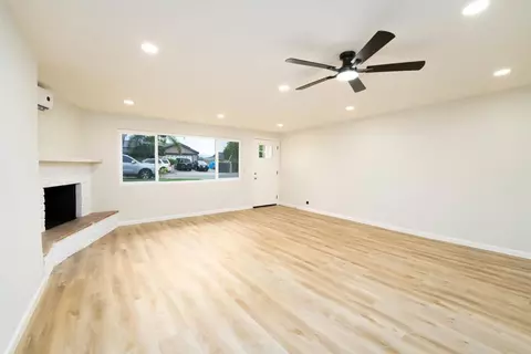 Living - 1758 Manor Dr, Vista, CA 92084 photo 2 of 2
