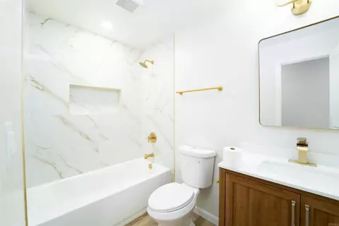 Bath - 1758 Manor Dr, Vista, CA 92084 photo 2 of 2