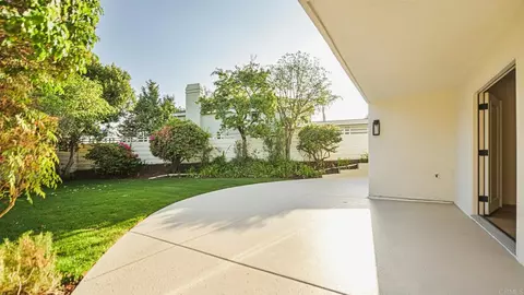 Exterior - 2399 Ivy Rd, Oceanside, CA 92054 photo 12 of 15