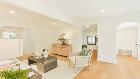 Living - 2399 Ivy Rd, Oceanside, CA 92054 photo 8 of 8