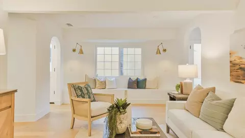 Living - 2399 Ivy Rd, Oceanside, CA 92054 photo 7 of 8