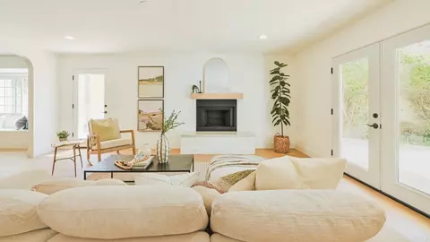 Living - 2399 Ivy Rd, Oceanside, CA 92054 photo 1 of 8