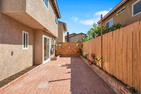 Exterior - 231 Argus Way, Oceanside, CA 92057 photo 2 of 3