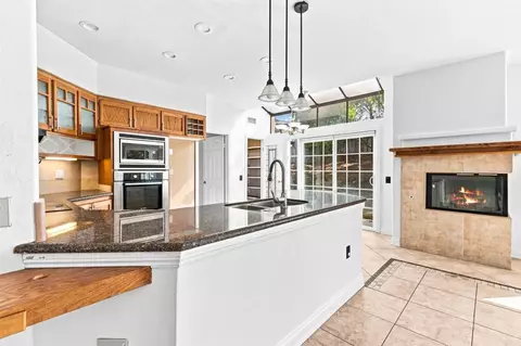 Kitchen - 30371 Tradewater Ct, Temecula, CA 92591 photo 2 of 6