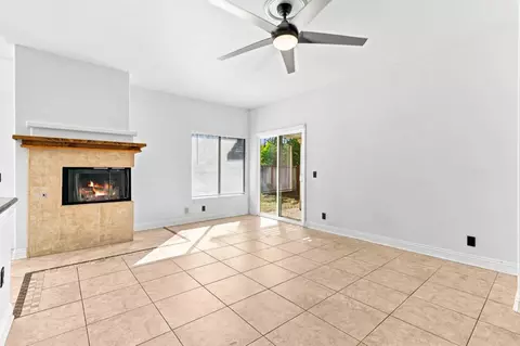 Living - 30371 Tradewater Ct, Temecula, CA 92591 photo 7 of 10