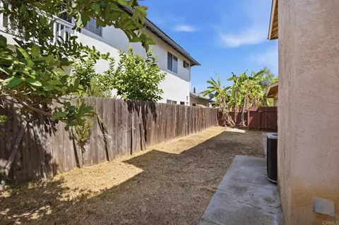 Exterior - 1737 Foxfire Ct, Escondido, CA 92026 photo 2 of 5
