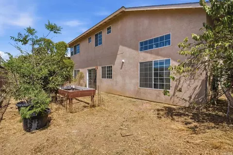 Exterior - 1737 Foxfire Ct, Escondido, CA 92026 photo 3 of 5