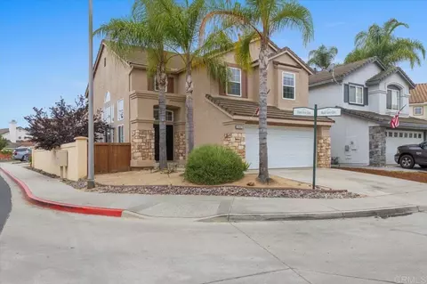 2043 Dawn View Gln, Escondido, CA 92026