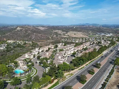 View/Area - 4089 Karst Rd, Carlsbad, CA 92010 photo 7 of 9