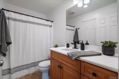 Bath - 4089 Karst Rd, Carlsbad, CA 92010 photo 1 of 2