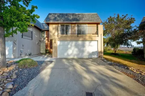 Exterior - 12963 Cree Ct, Poway, CA 92064 photo 2 of 15
