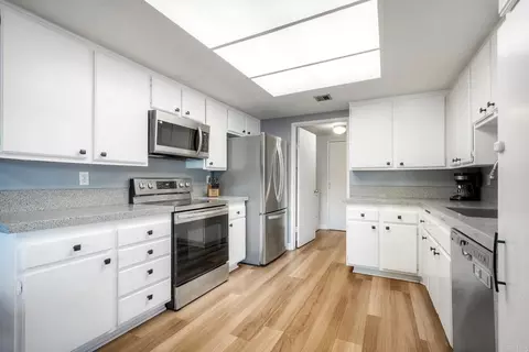 Kitchen - 12963 Cree Ct, Poway, CA 92064 photo 2 of 4