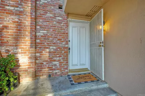 Entry Way - 12963 Cree Ct, Poway, CA 92064 photo 1 of 2