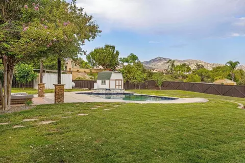 Exterior - 23560 Green Gln, Ramona, CA 92065 photo 13 of 28