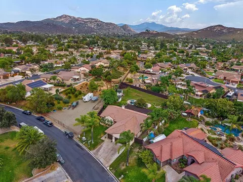 View/Area - 23560 Green Gln, Ramona, CA 92065 photo 7 of 7