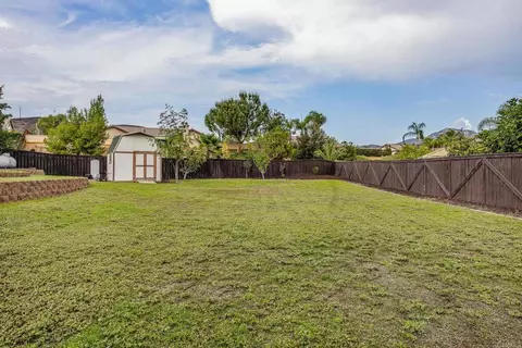 Exterior - 23560 Green Gln, Ramona, CA 92065 photo 23 of 28