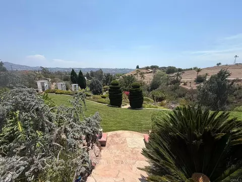 Exterior - 4241 Via El Dorado, Fallbrook, CA 92028 photo 15 of 18