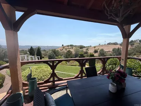 Exterior - 4241 Via El Dorado, Fallbrook, CA 92028 photo 12 of 18