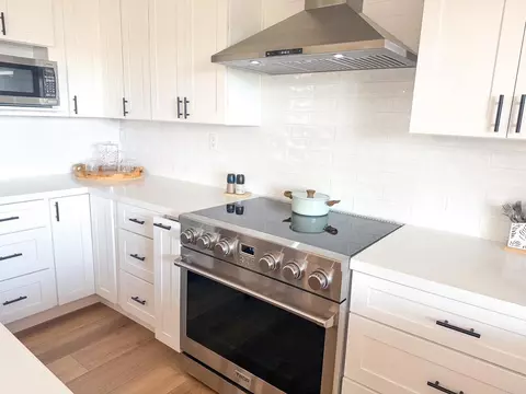 Kitchen - 4241 Via El Dorado, Fallbrook, CA 92028 photo 2 of 2