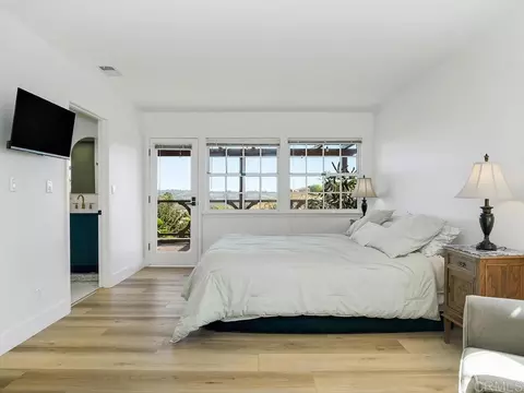 Bedroom - 4241 Via El Dorado, Fallbrook, CA 92028 photo 2 of 4