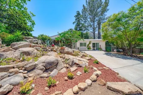 Exterior - 17255 Rockhouse Rd, Ramona, CA 92065 photo 3 of 10