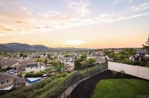 View/Area - 45707 Corte Rodrigo, Temecula, CA 92592 photo 5 of 5
