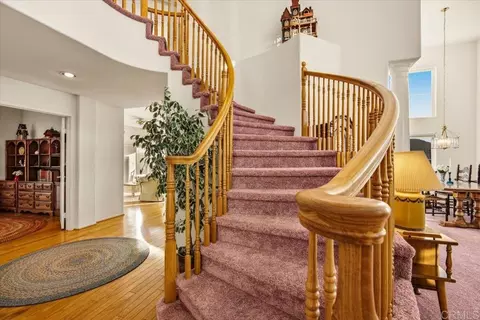 Entry Way - 45707 Corte Rodrigo, Temecula, CA 92592 photo 6 of 9