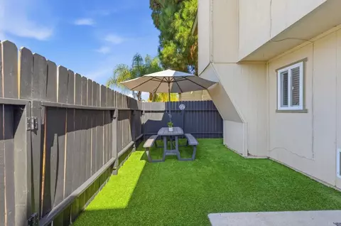 Exterior - 968 Marlin Dr, Vista, CA 92084 photo 2 of 8
