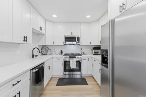 Kitchen - 968 Marlin Dr, Vista, CA 92084 photo 1 of 3