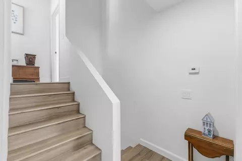 Entry Way - 968 Marlin Dr, Vista, CA 92084 photo 6 of 8
