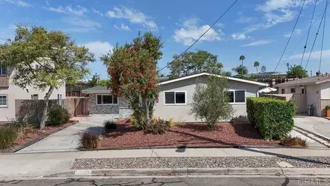 5174 Acuna St, San Diego, CA 92117
