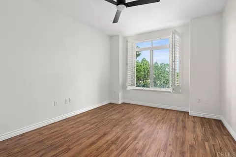 Bedroom - 4155 Executive Dr #E307, La Jolla, CA 92037 photo 1 of 6